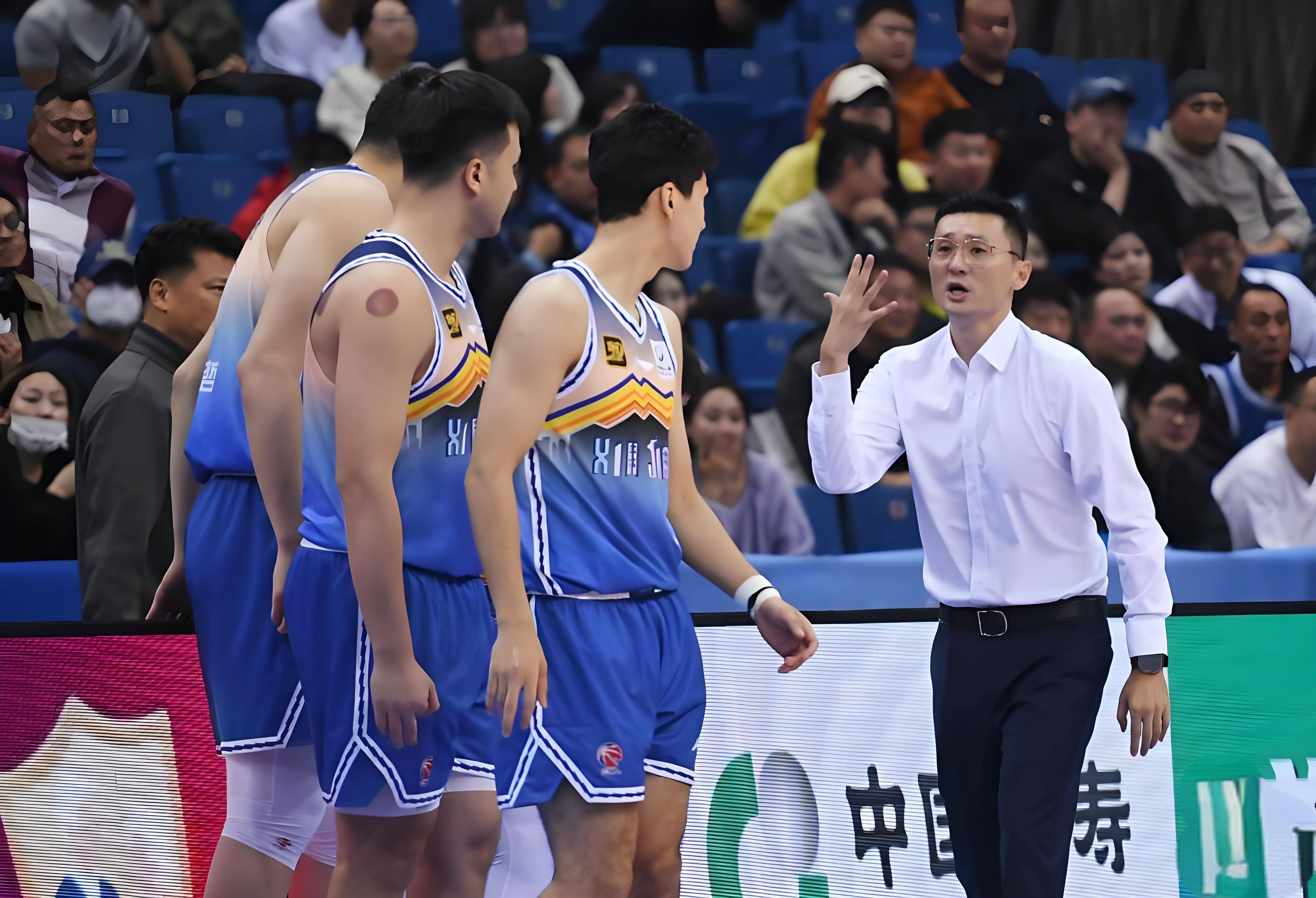 CBA俱乐部杯吸引国内外球员参与