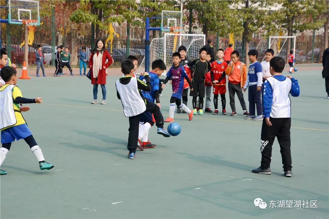 米兰体育-激情四射的足球盛宴，引来无数观众的简单介绍